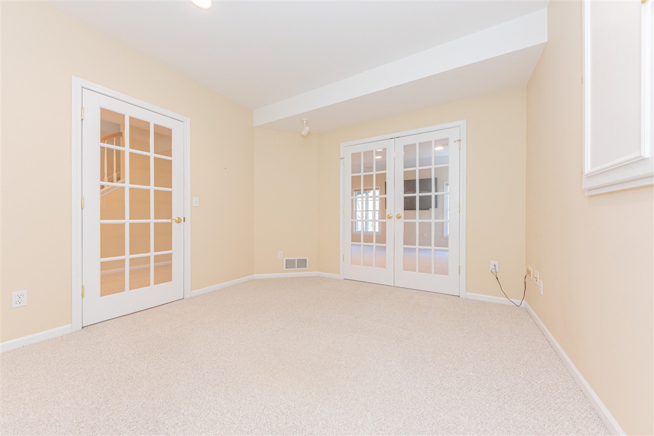 2130 Springwood Court, Ann Arbor, MI, 48103-2396