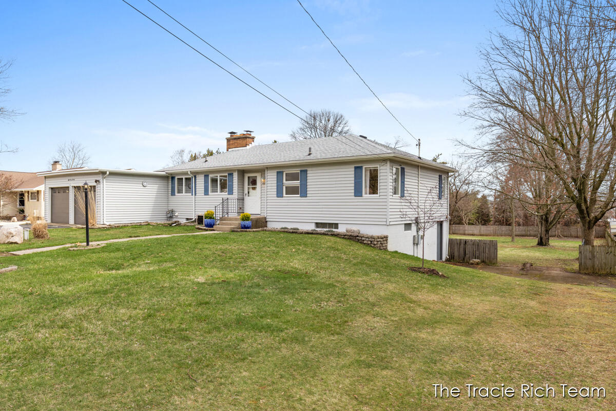 8121 S Youngman Road, Greenville, MI, 48838