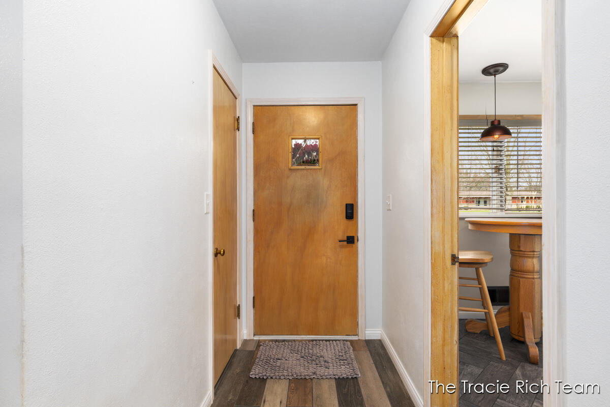 8121 S Youngman Road, Greenville, MI, 48838