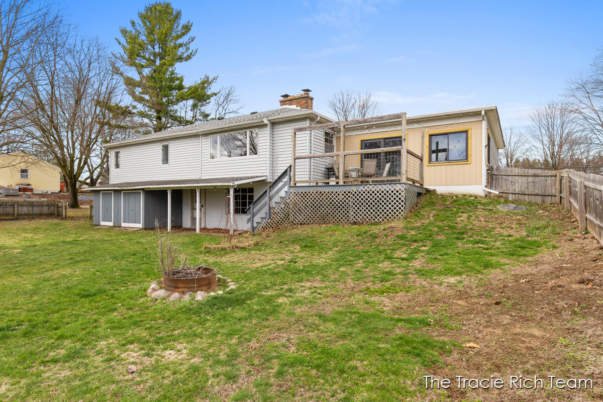 8121 S Youngman Road, Greenville, MI, 48838