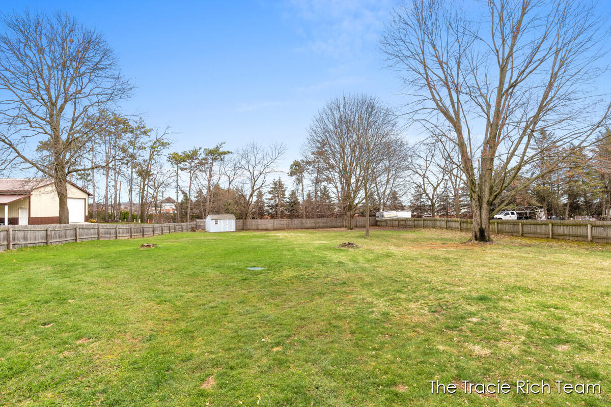 8121 S Youngman Road, Greenville, MI, 48838