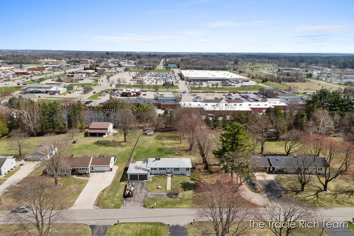 8121 S Youngman Road, Greenville, MI, 48838