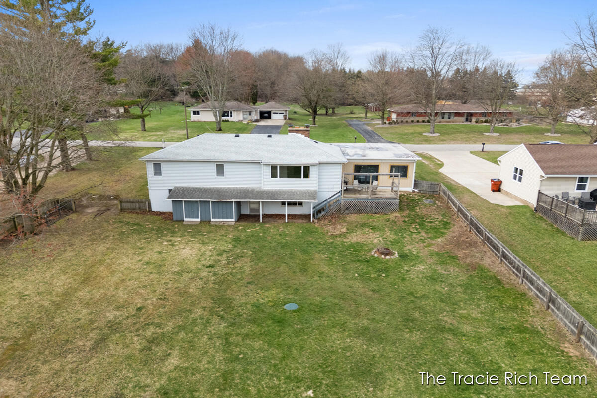 8121 S Youngman Road, Greenville, MI, 48838