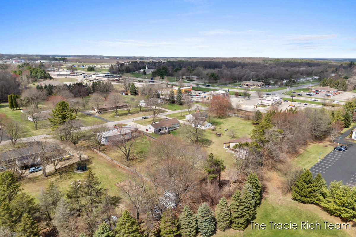 8121 S Youngman Road, Greenville, MI, 48838