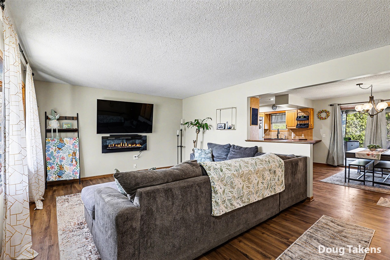 1750 Jason Court, Jenison, MI, 49428