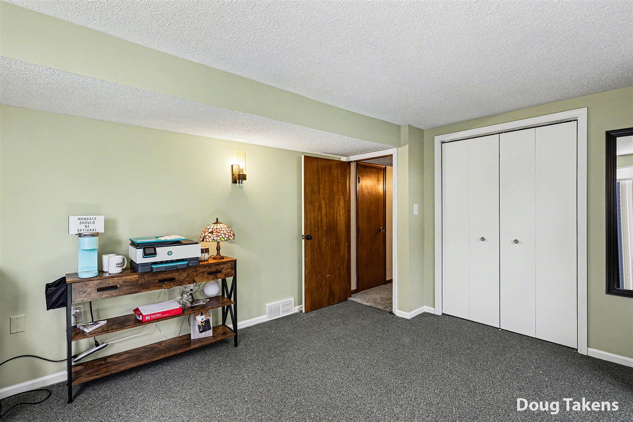 1750 Jason Court, Jenison, MI, 49428