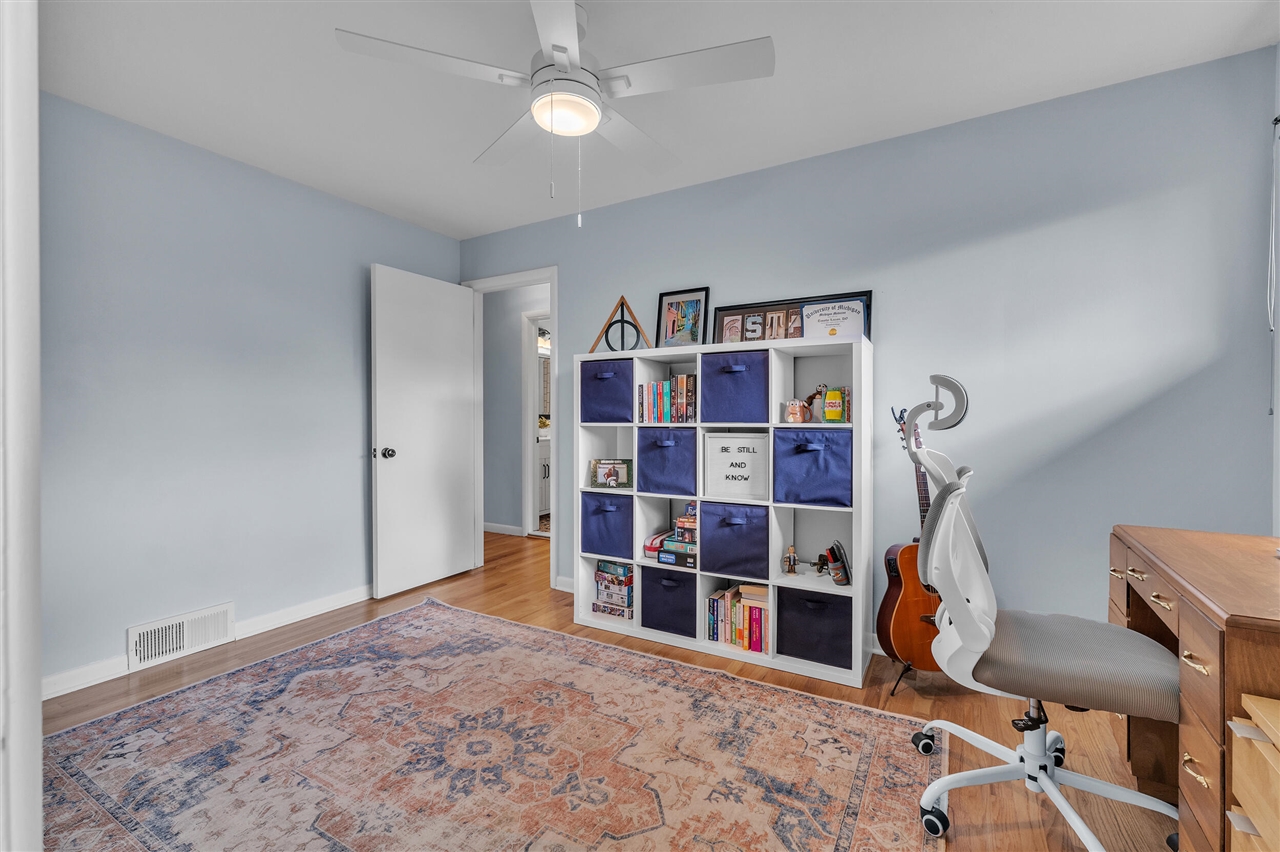 1717 Waverly Road, Ann Arbor, MI, 48103-5649