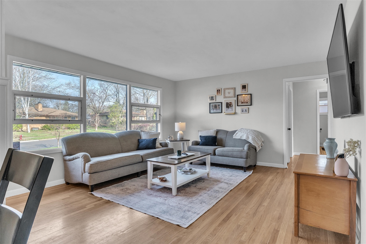 1717 Waverly Road, Ann Arbor, MI, 48103-5649