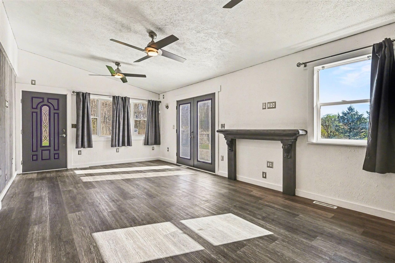 25765 M-43, Mattawan, MI, 49071