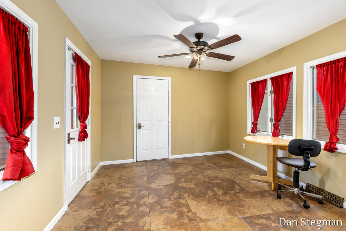 2791 Sandalwood Court, Grand Rapids, MI, 49525-1302