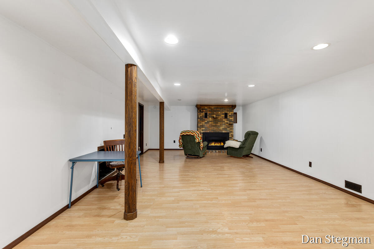 2791 Sandalwood Court, Grand Rapids, MI, 49525-1302