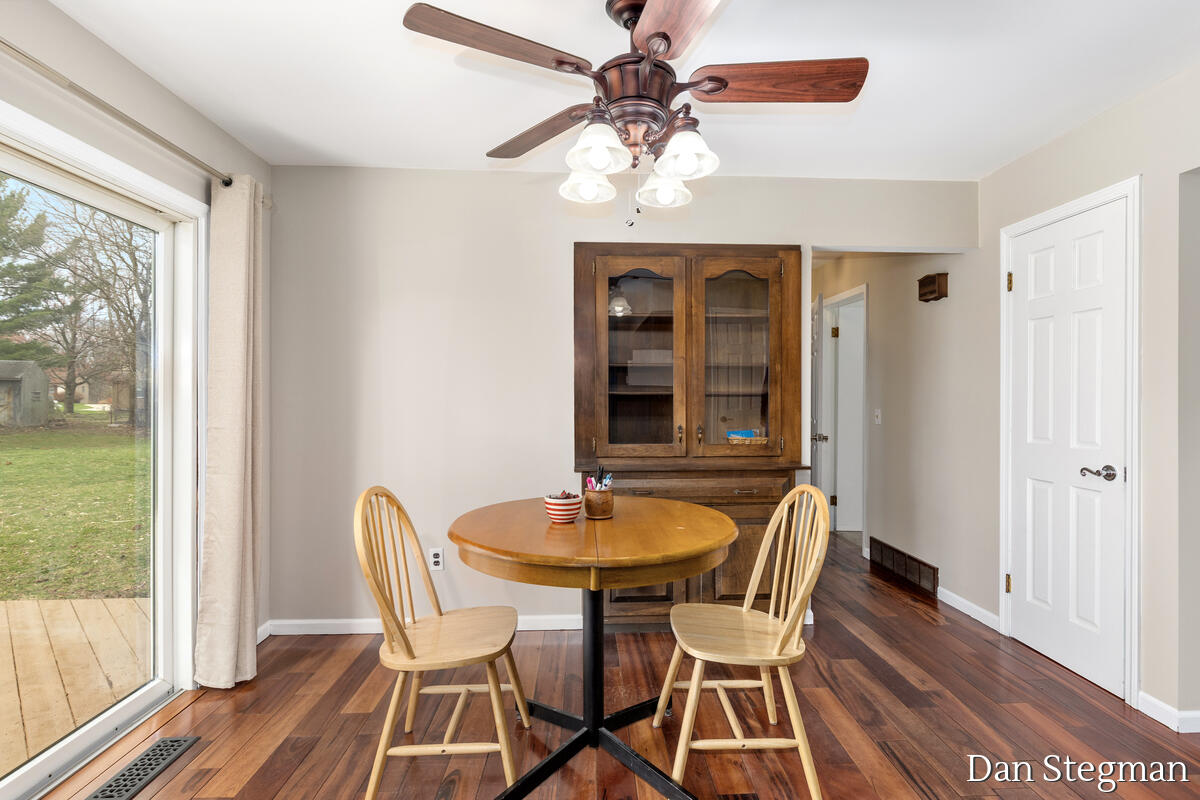 2791 Sandalwood Court, Grand Rapids, MI, 49525-1302