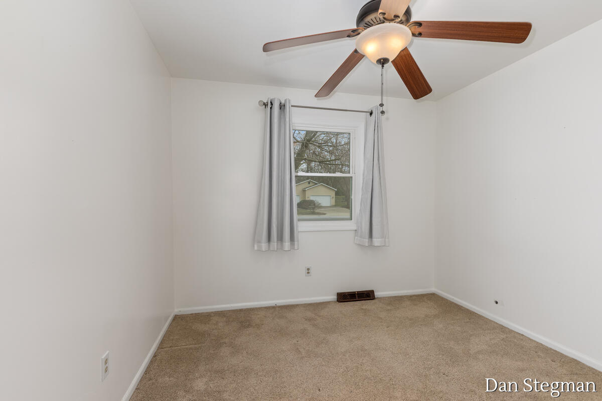 2791 Sandalwood Court, Grand Rapids, MI, 49525-1302