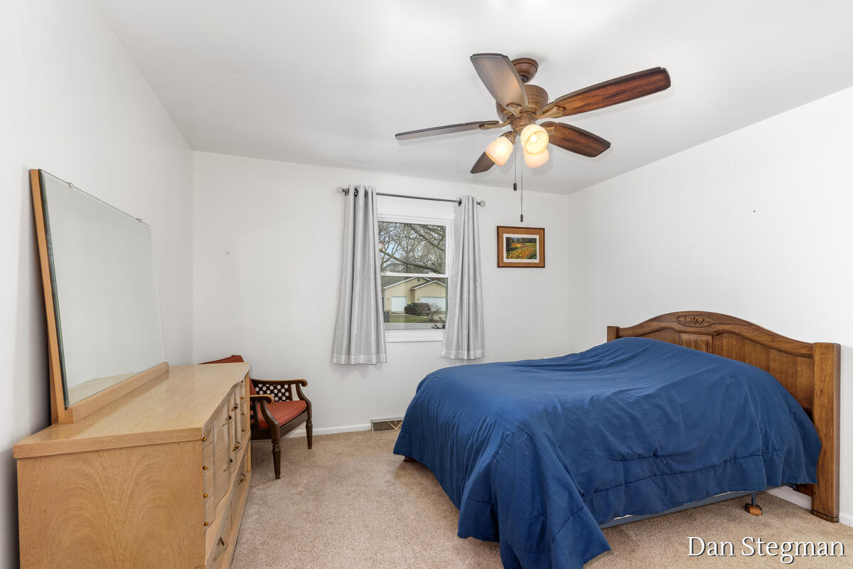 2791 Sandalwood Court, Grand Rapids, MI, 49525-1302