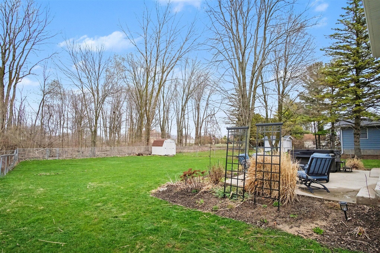 227 Ann Street, Coopersville, MI, 49404-1166