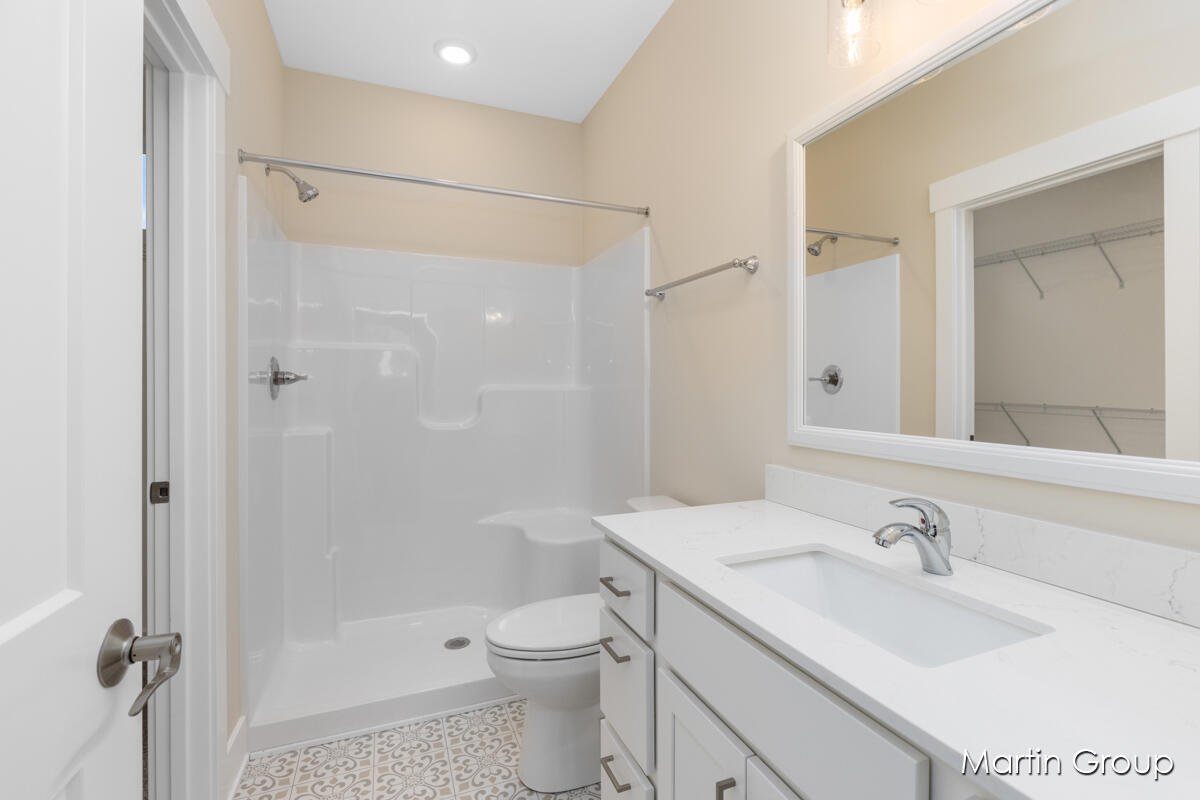 2213 Watertown Way, Grand Rapids, MI, 49505