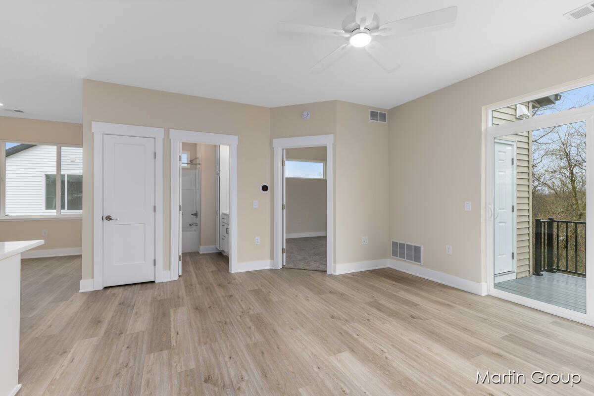 2213 Watertown Way, Grand Rapids, MI, 49505