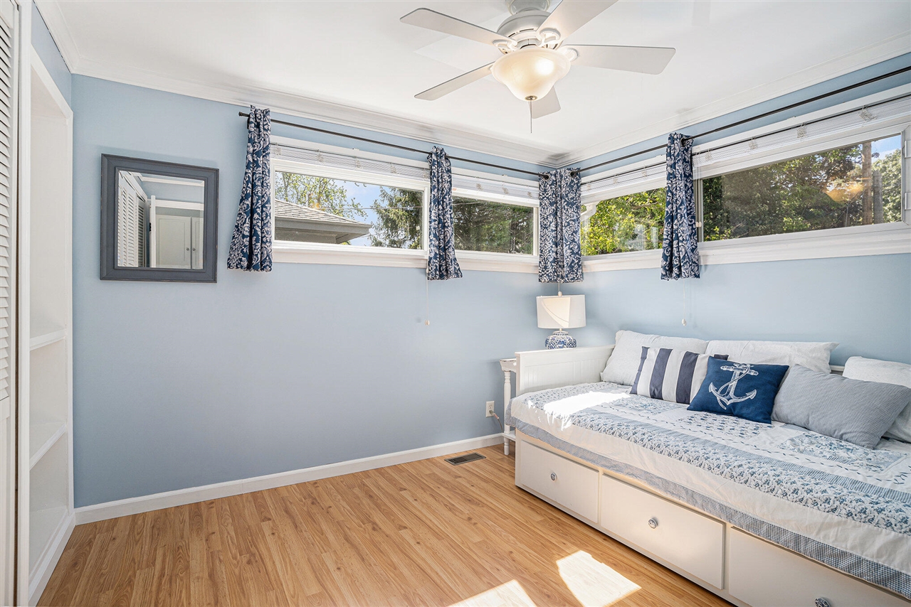 1805 Wisconsin Street, Grand Haven, MI, 49417-2571