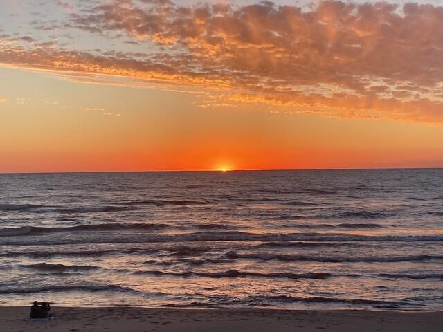 1805 Wisconsin Street, Grand Haven, MI, 49417-2571