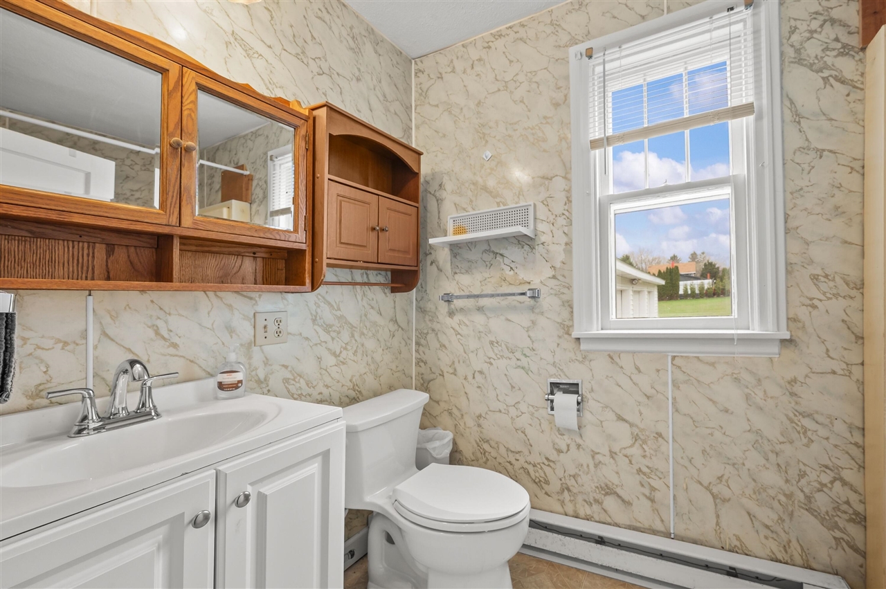 13690 Cleveland Avenue, Buchanan, MI, 49107-9337