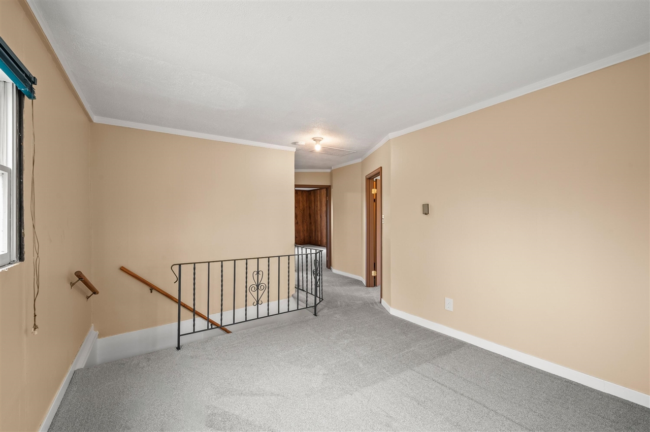 13690 Cleveland Avenue, Buchanan, MI, 49107-9337