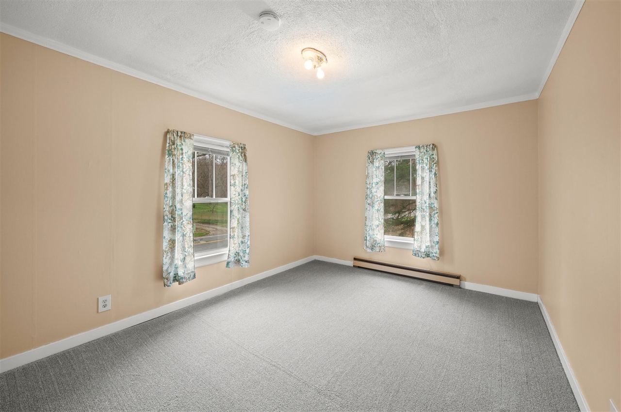 13690 Cleveland Avenue, Buchanan, MI, 49107-9337