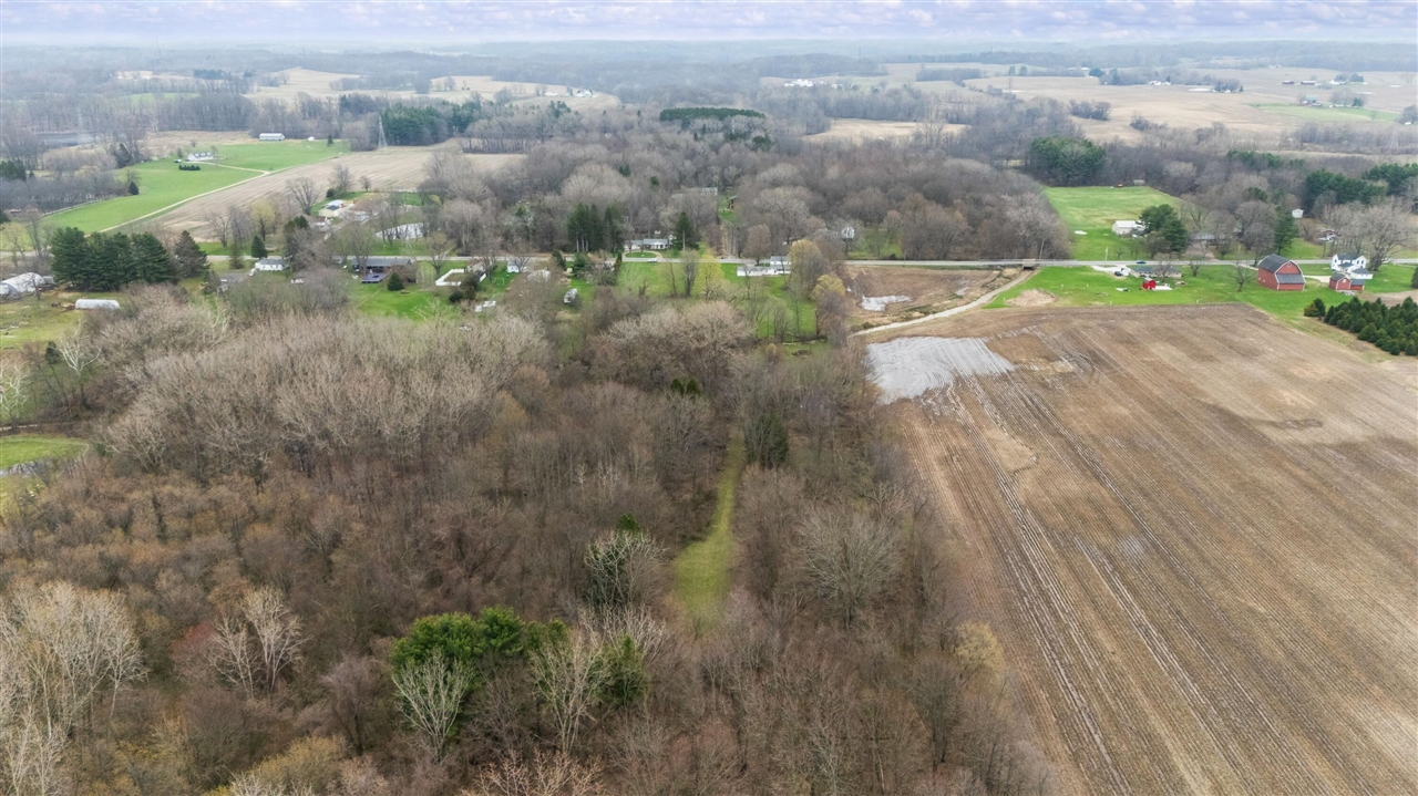 13690 Cleveland Avenue, Buchanan, MI, 49107-9337