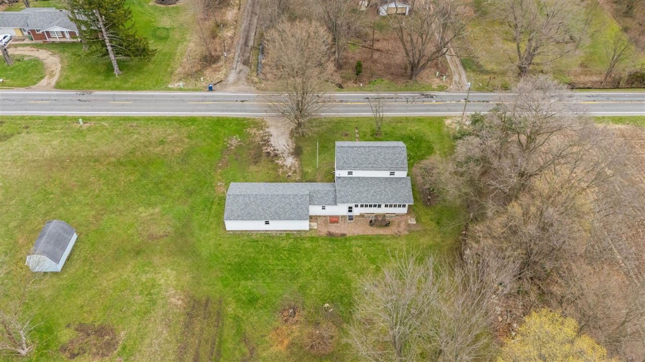 13690 Cleveland Avenue, Buchanan, MI, 49107-9337