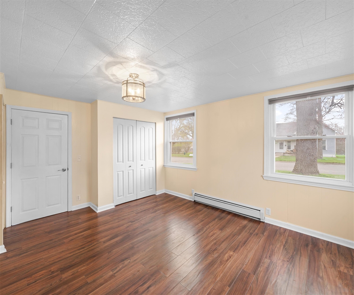 244 Cass Street, Dundee, MI, 48131-1270