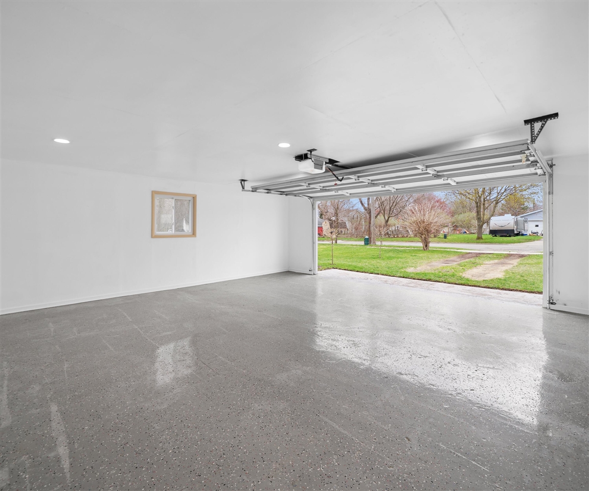 244 Cass Street, Dundee, MI, 48131-1270