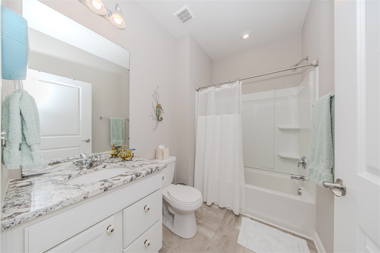 3380 Roslyn Drive, Ypsilanti, MI, 48197-4006