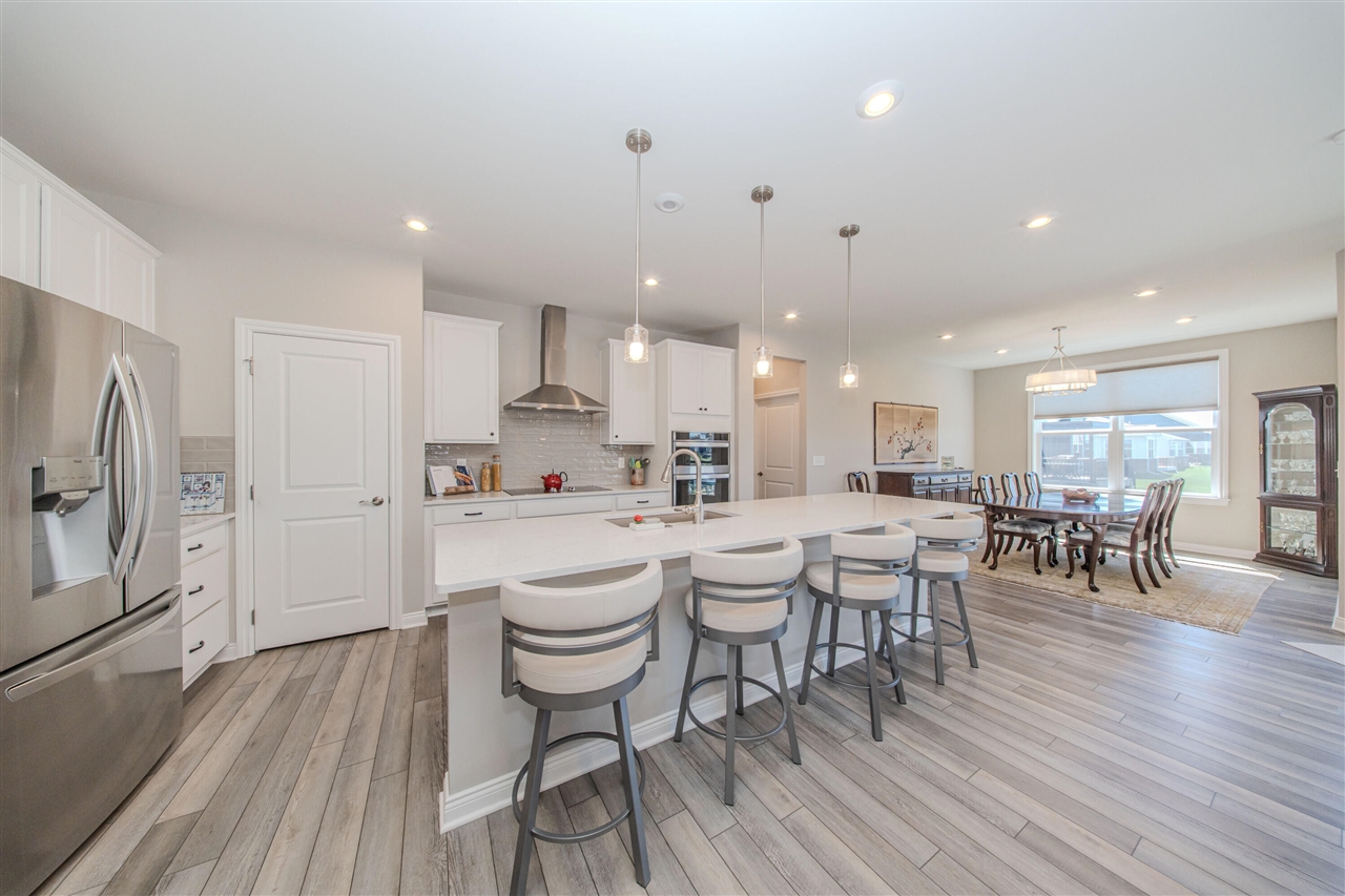 3380 Roslyn Drive, Ypsilanti, MI, 48197-4006