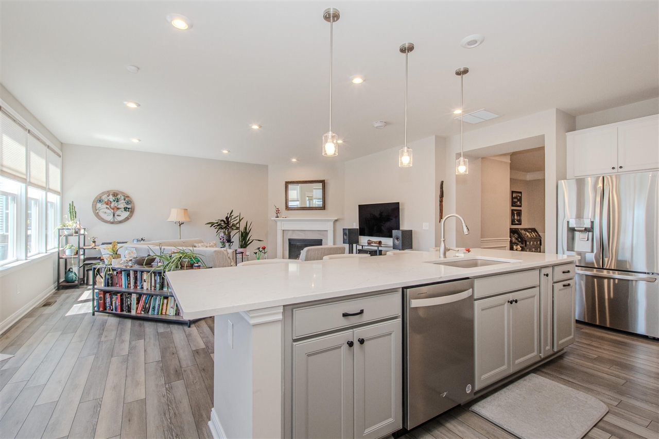 3380 Roslyn Drive, Ypsilanti, MI, 48197-4006