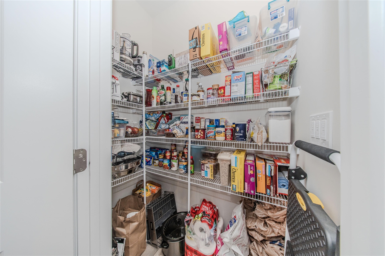3380 Roslyn Drive, Ypsilanti, MI, 48197-4006