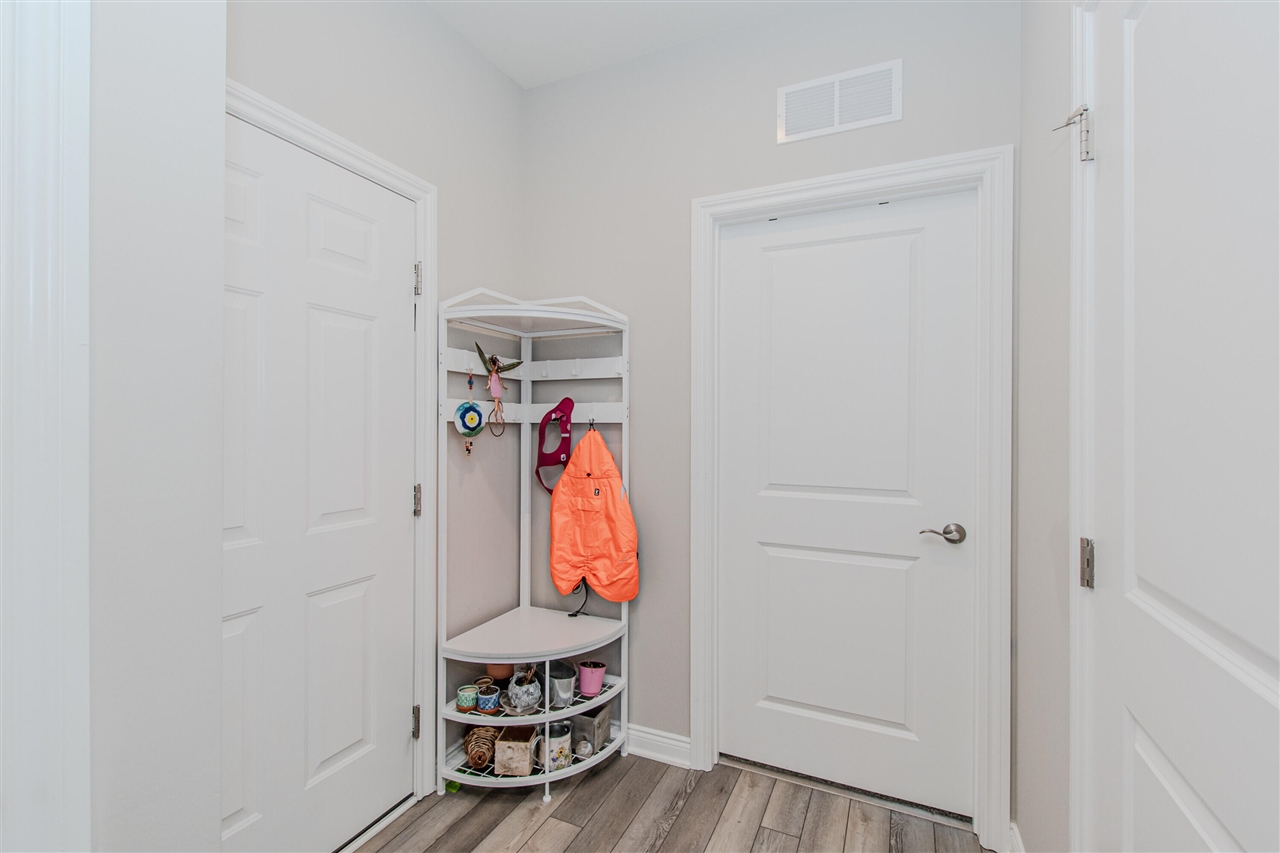 3380 Roslyn Drive, Ypsilanti, MI, 48197-4006