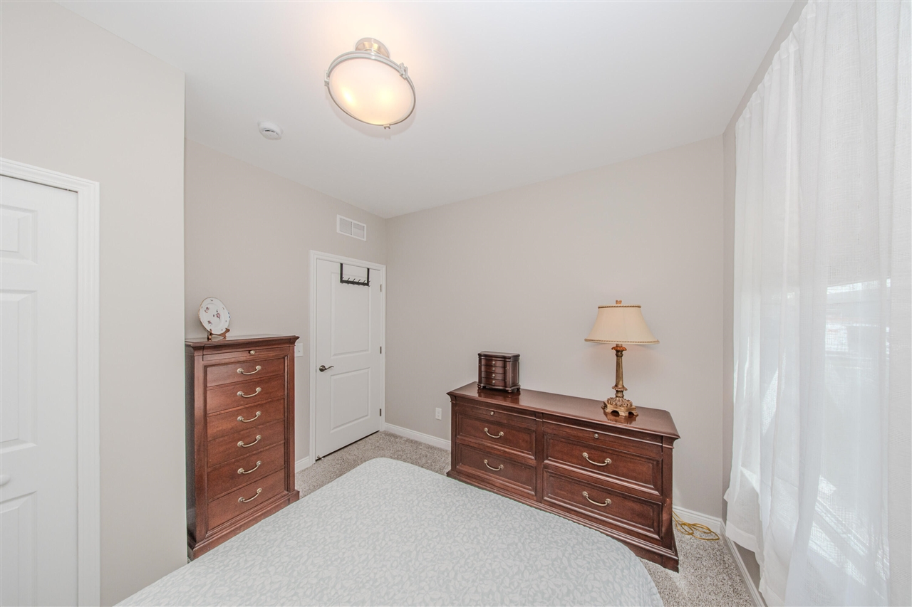 3380 Roslyn Drive, Ypsilanti, MI, 48197-4006