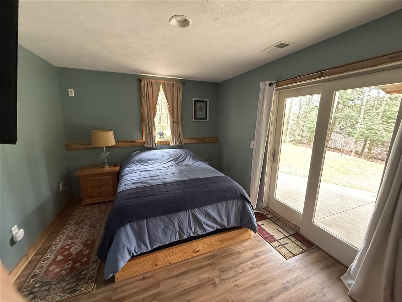 1075 Forest Ridge Trail, Charlevoix, MI, 49720-9695