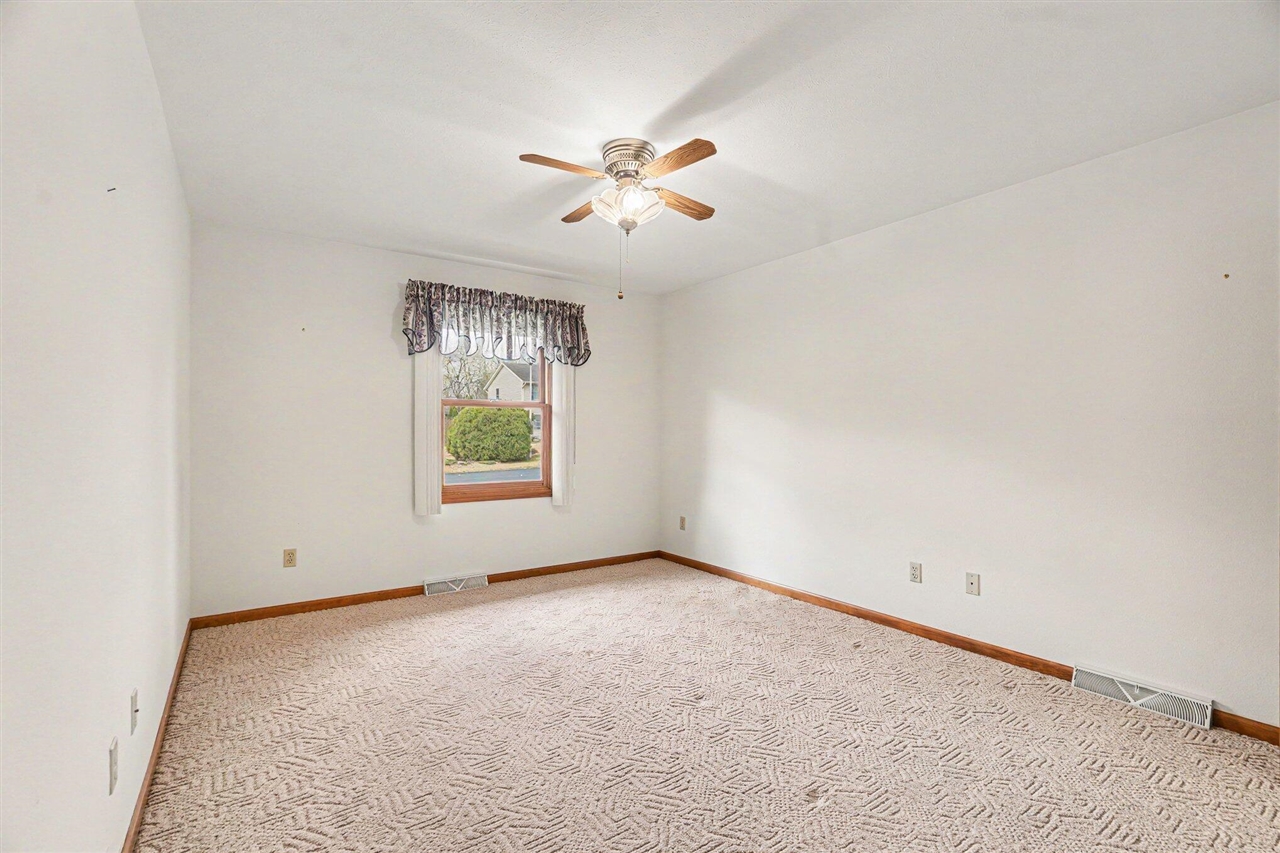 3724 Starchief Street, Kalamazoo, MI, 49048-6117