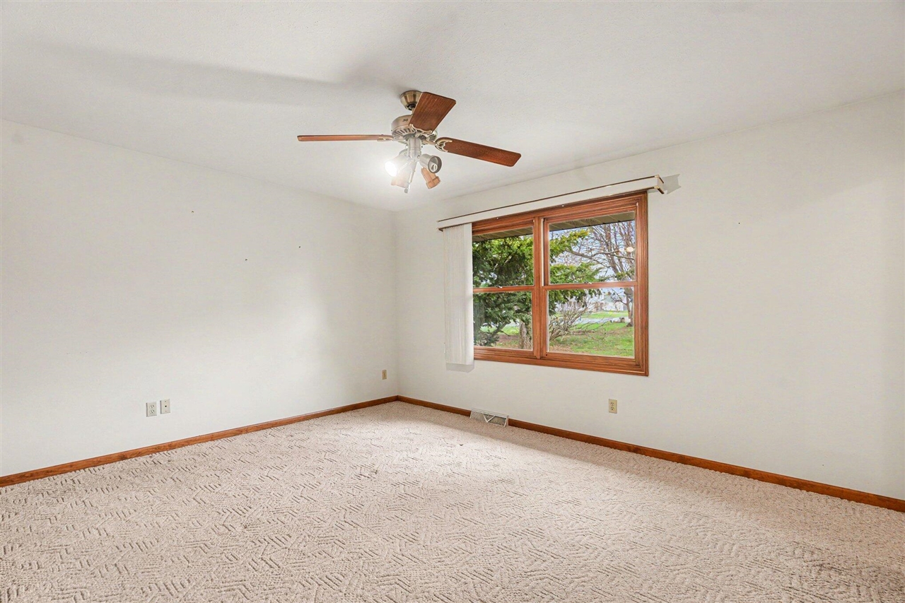 3724 Starchief Street, Kalamazoo, MI, 49048-6117