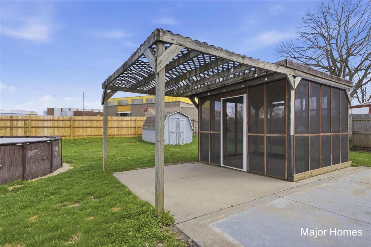 401 Anderson Drive, Wayland, MI, 49348