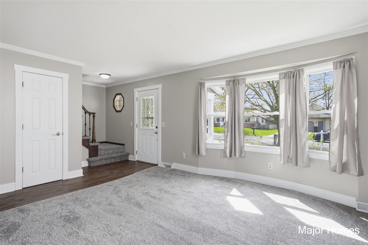 401 Anderson Drive, Wayland, MI, 49348