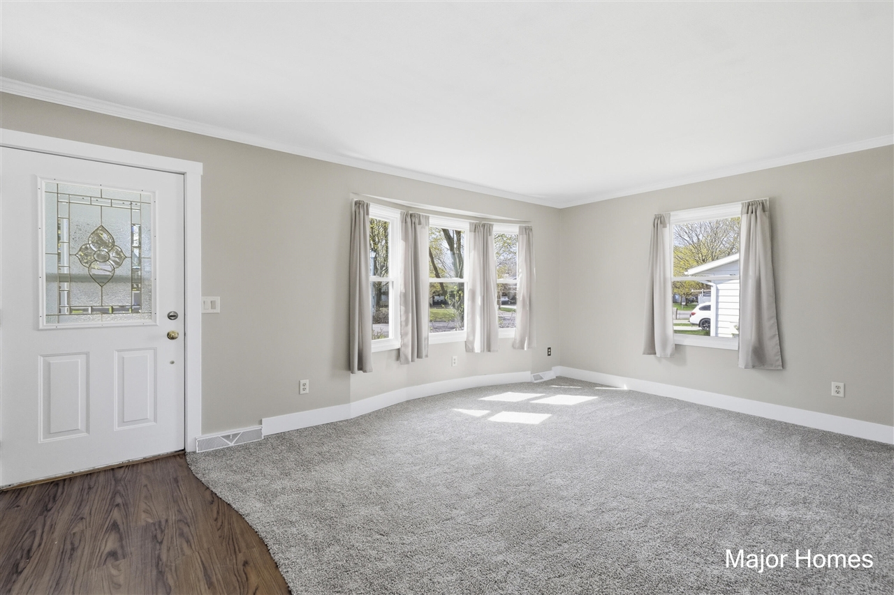 401 Anderson Drive, Wayland, MI, 49348