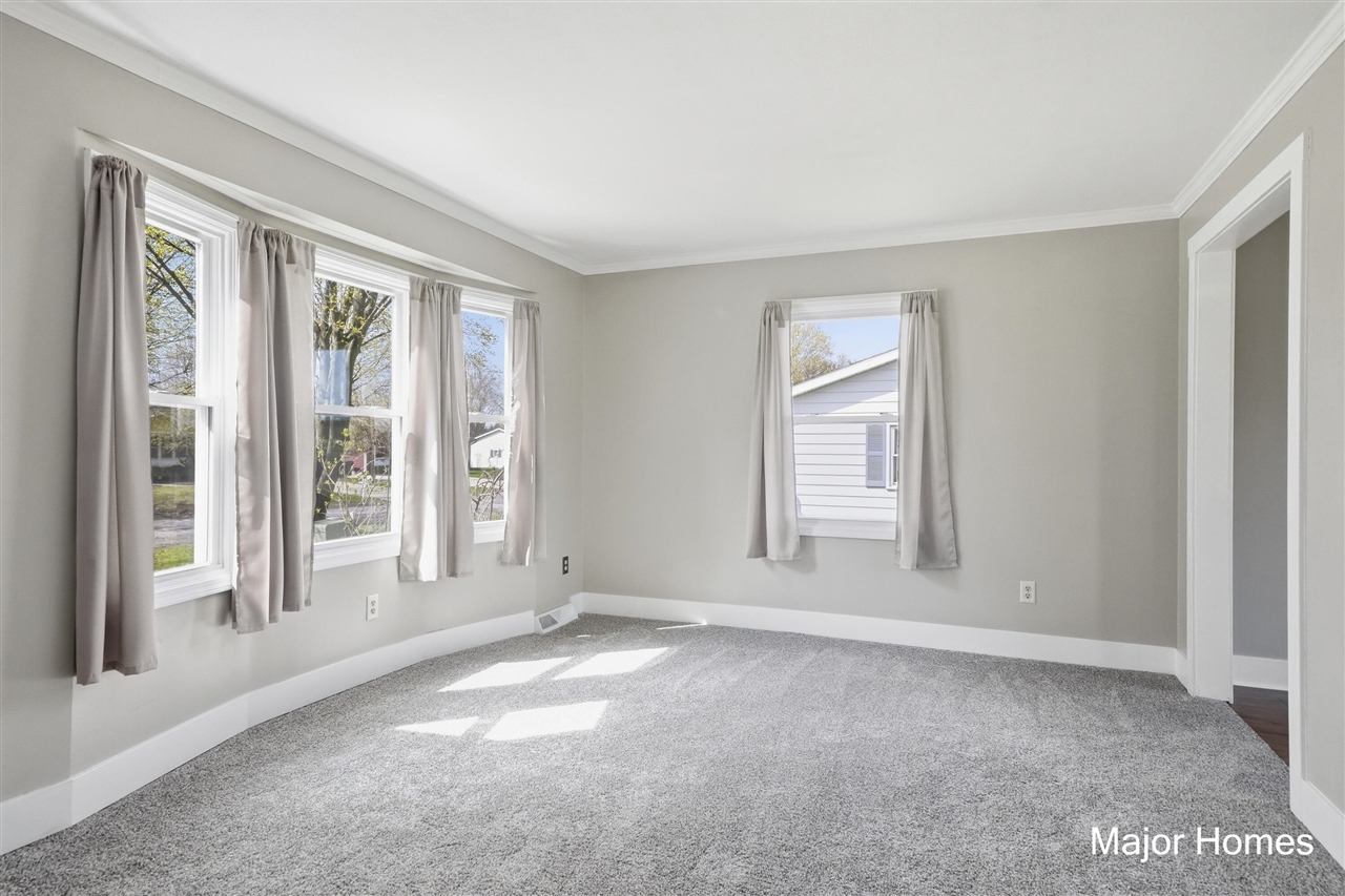 401 Anderson Drive, Wayland, MI, 49348