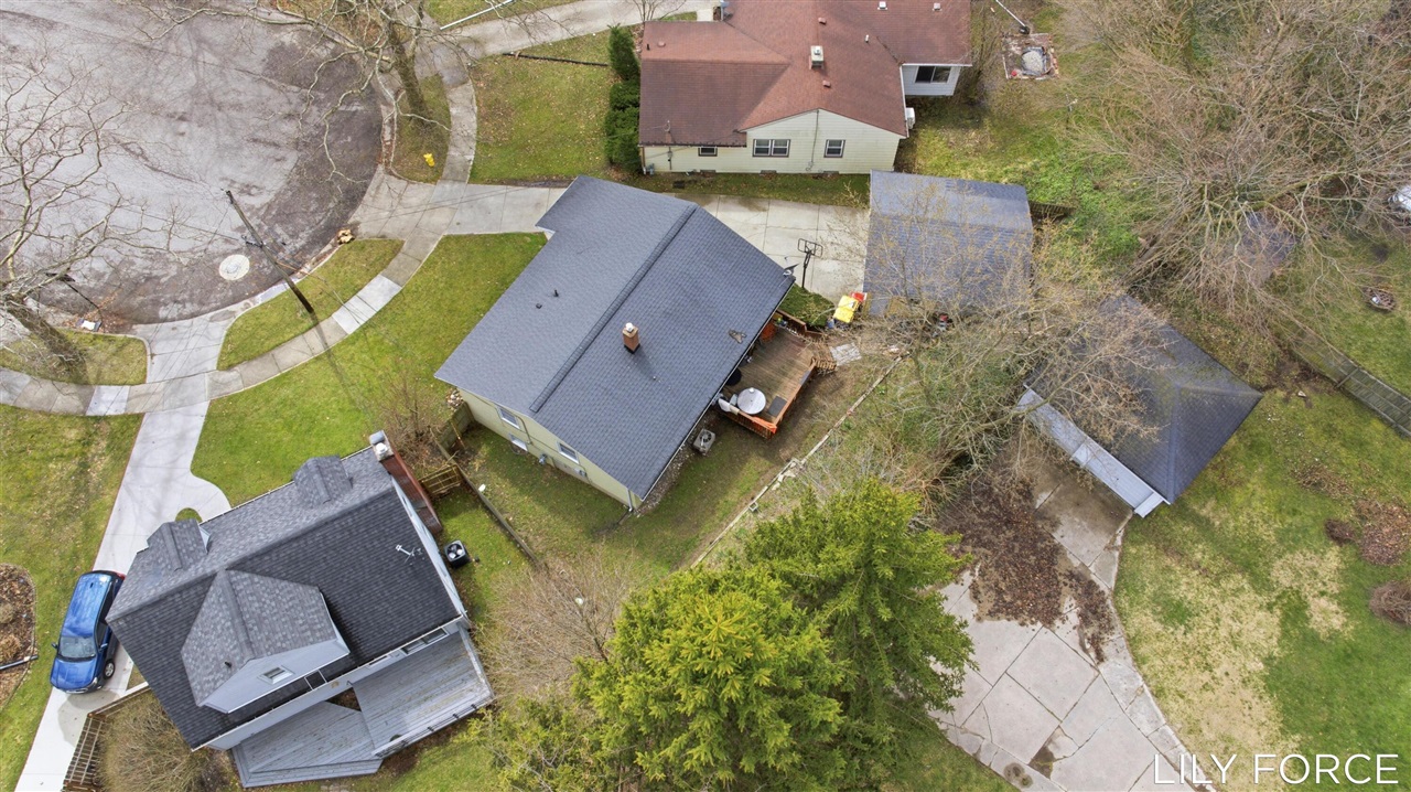 745 Barnett Place, Grand Rapids, MI, 49503-1153