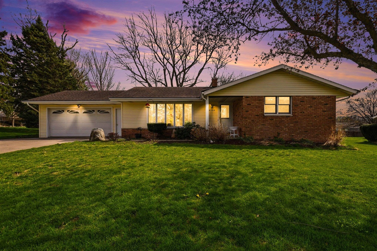 28300 Roy Boulevard, Saint Clair Shores, MI, 48081