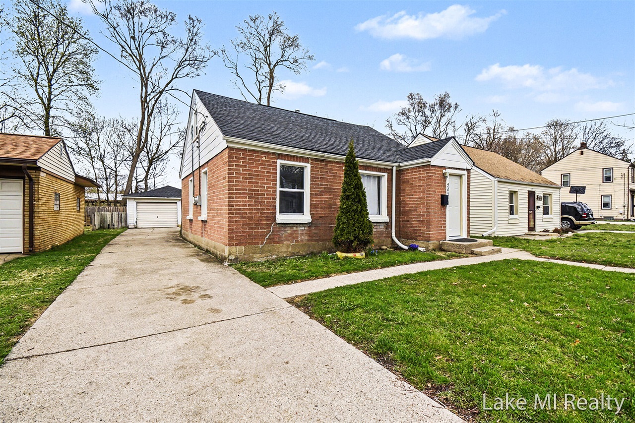 Wyandotte, MI, 48192 3028