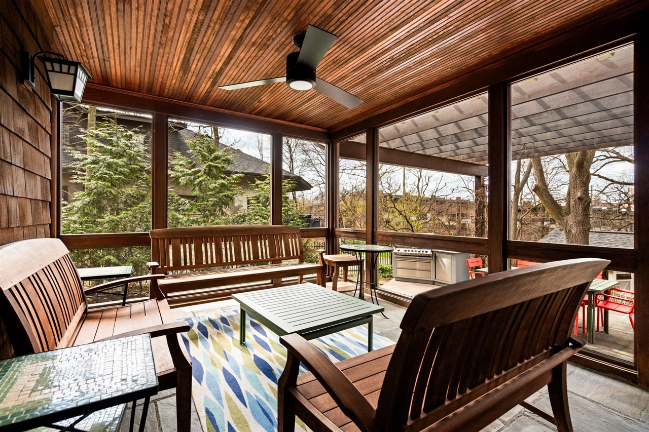 4 Geddes Heights Drive, Ann Arbor, MI, 48104-1724