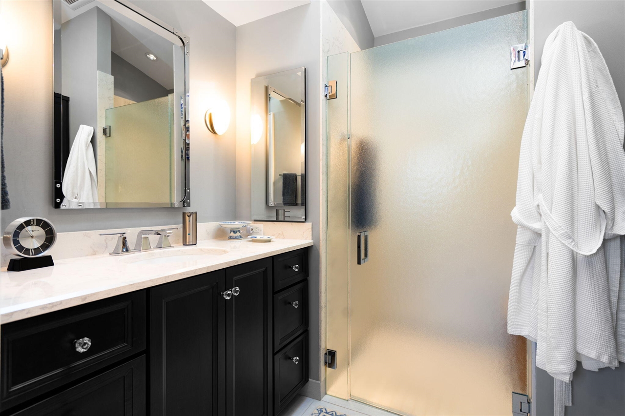 4 Geddes Heights Drive, Ann Arbor, MI, 48104-1724