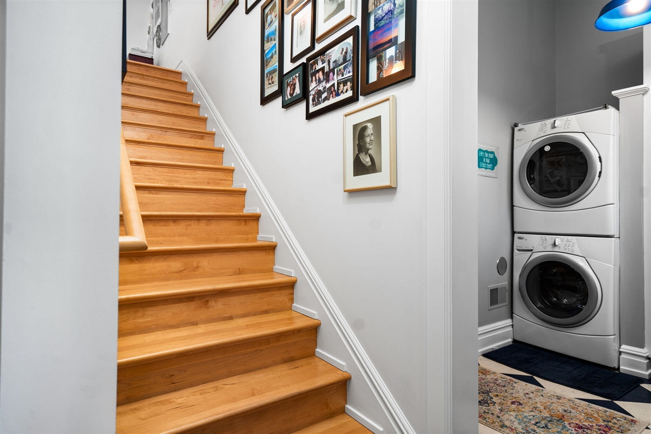 4 Geddes Heights Drive, Ann Arbor, MI, 48104-1724