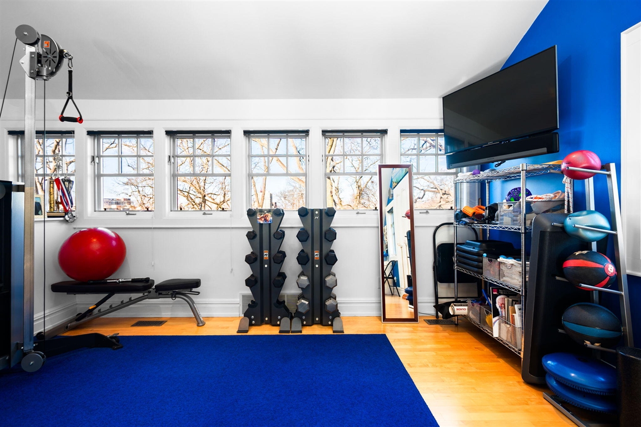 4 Geddes Heights Drive, Ann Arbor, MI, 48104-1724